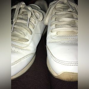 Champion tennis shoes